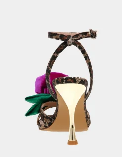Betsey Johnson Carlos<Women Shoes