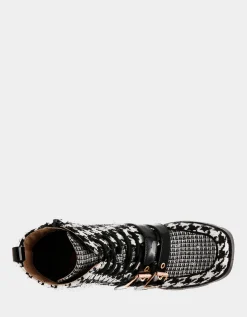 Betsey Johnson Cotton Black/White<Women Shoes
