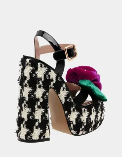 Betsey Johnson Eugene Black/White<Women Shoes
